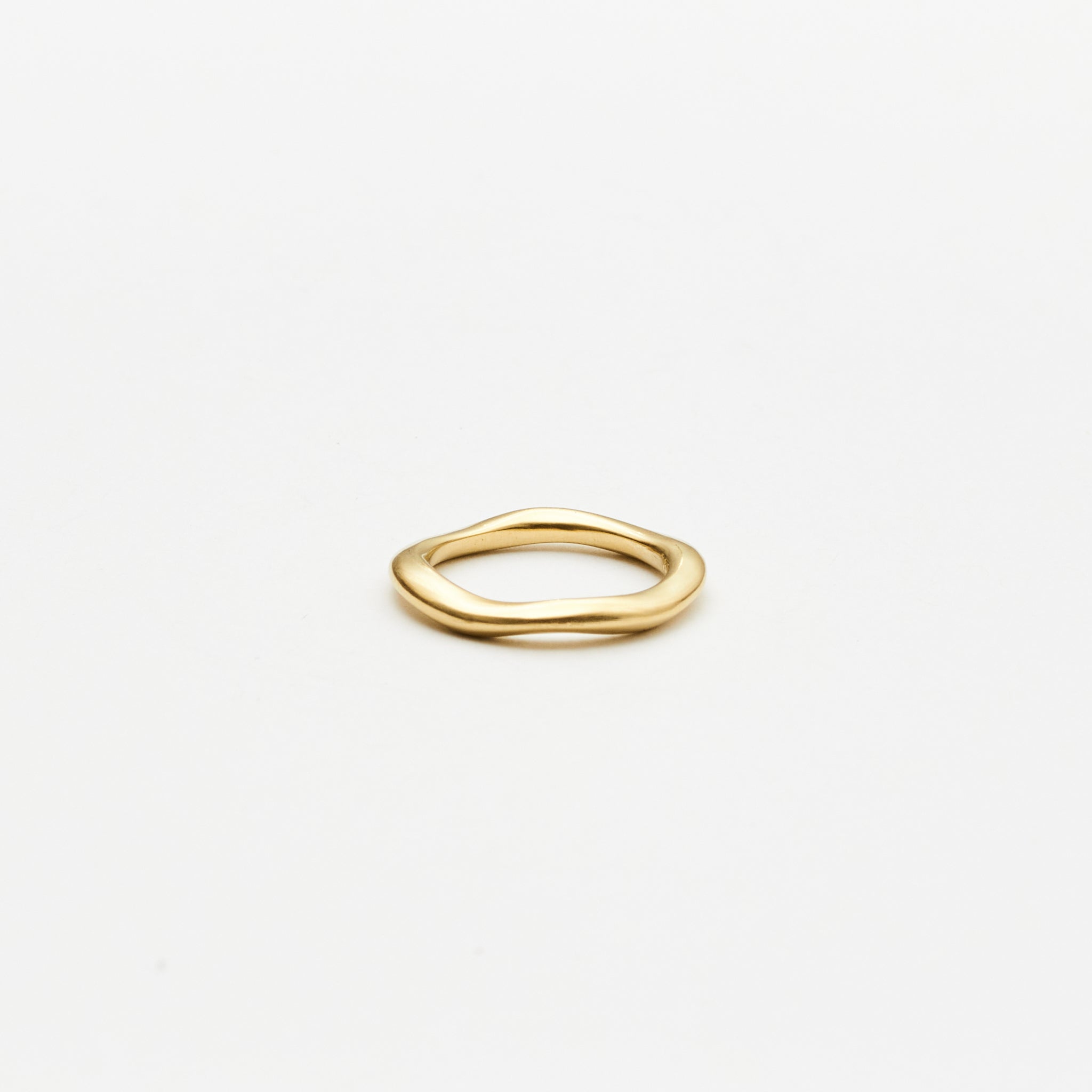 y.mm　Jill Platner/ Wavy Stack Ring Wavy Stacker - Set of Three – Jill Platner