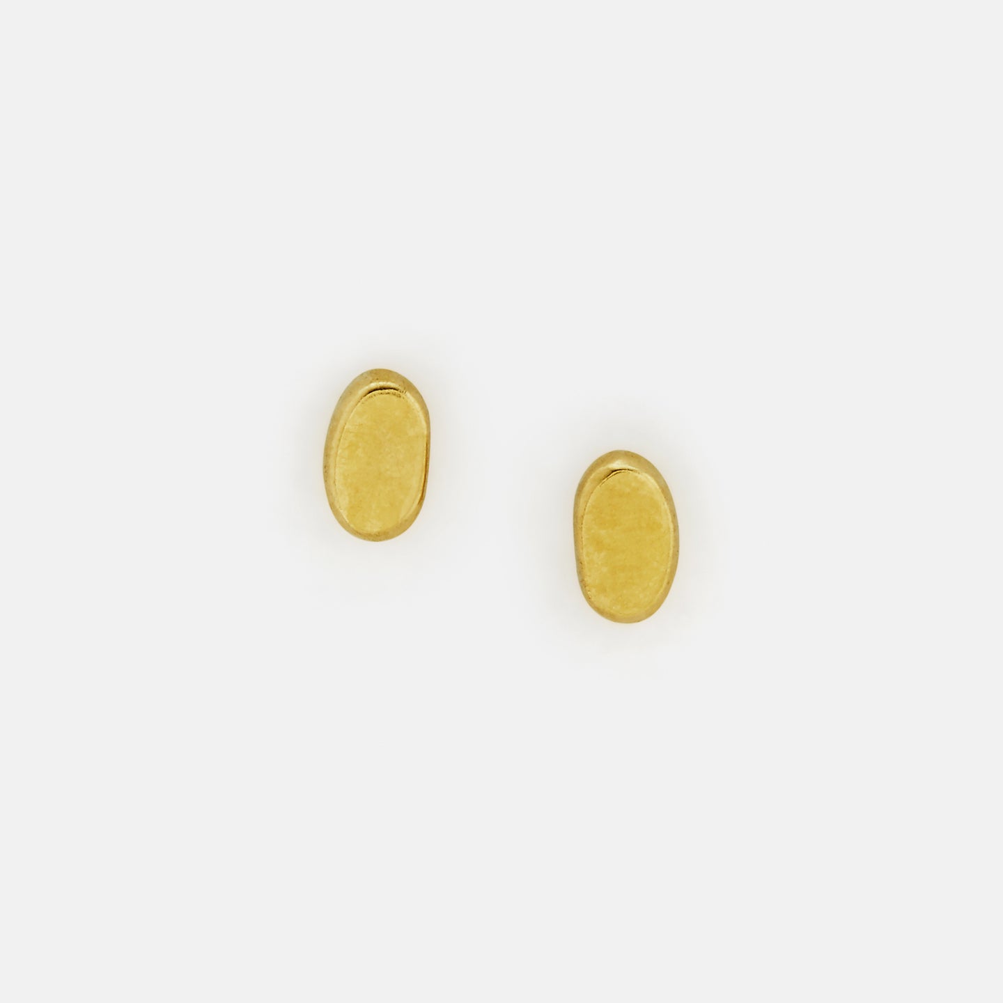 Dot Studs, 19k Gold
